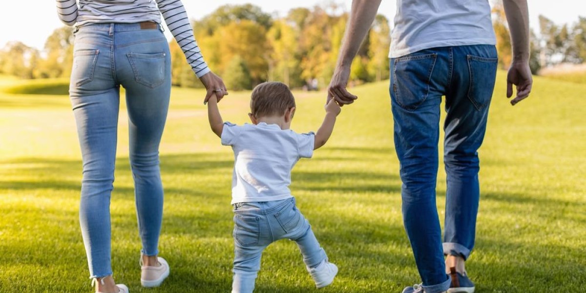 Helping Children Understand: The Power of Books for Kids on Family Changes and Parental Separation